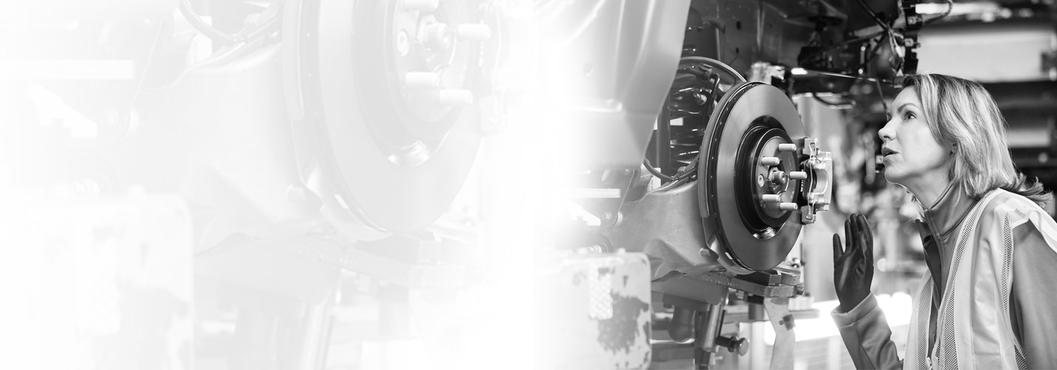 Manufacturer creates ecommerce roadmap through data-driven competitor benchmarking