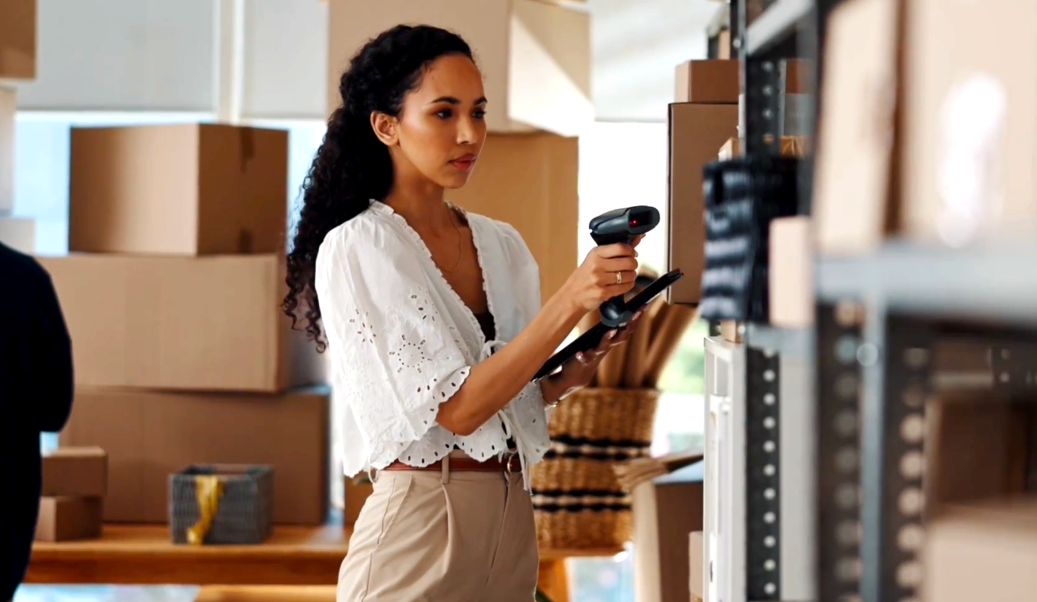Drive growth, resilience and loyalty with AI in retail & CPG